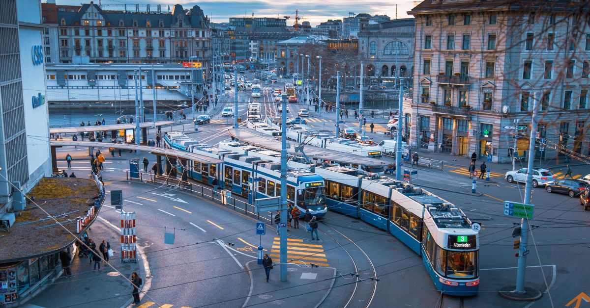 How Orange County shuttle service Fits Regional Transportation Needs